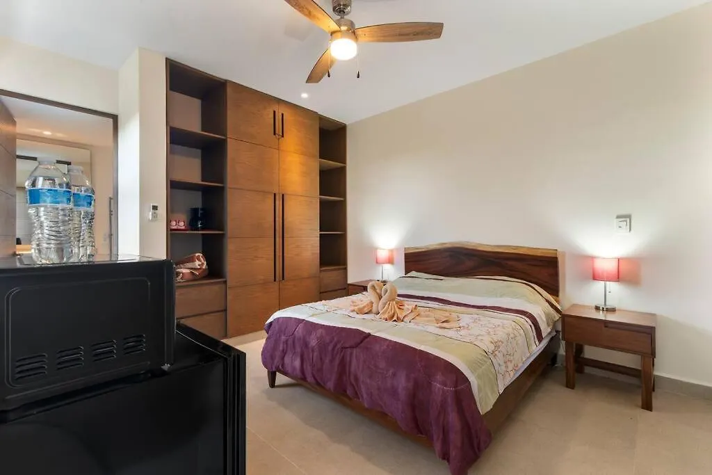 Apartment Akumal Secret Walk To Beach Pools With Ocean Views