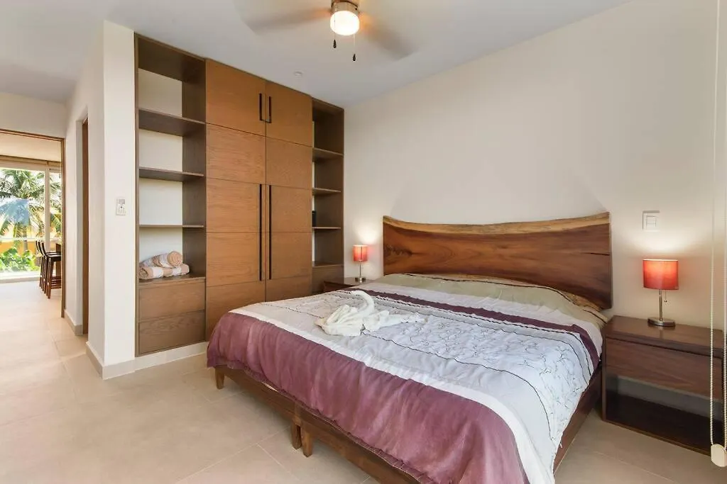 Akumal Secret Walk To Beach Pools With Ocean Views Apartment