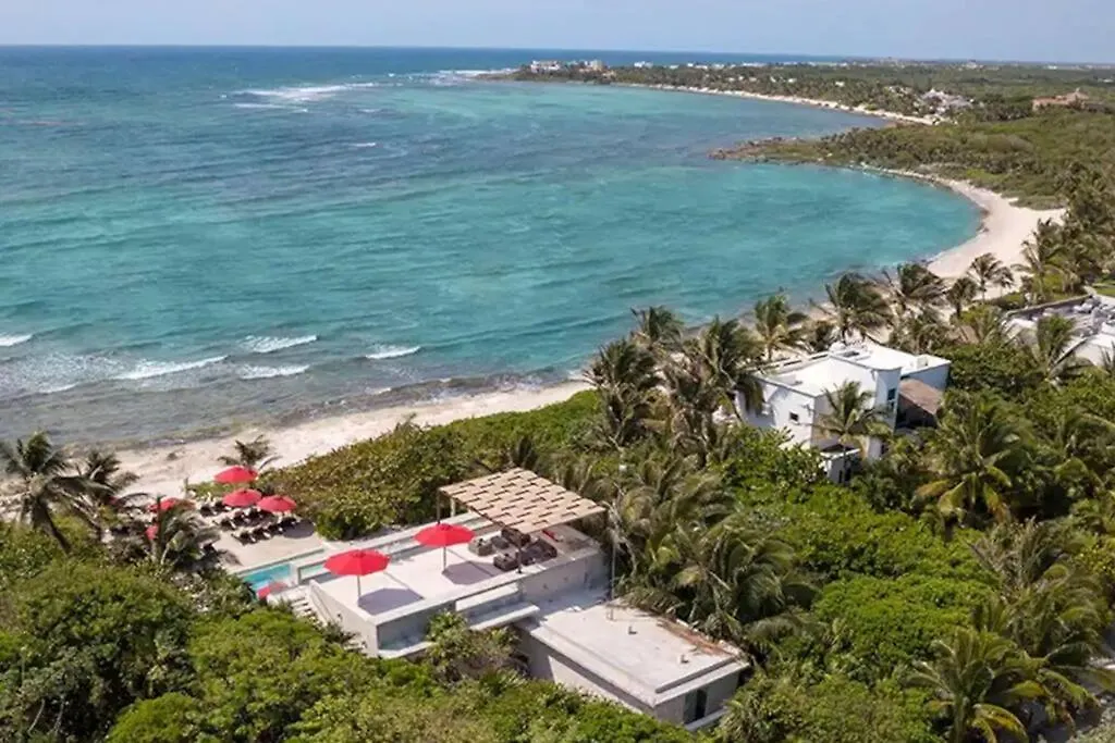 Akumal Secret Walk To Beach Pools With Ocean Views Apartment