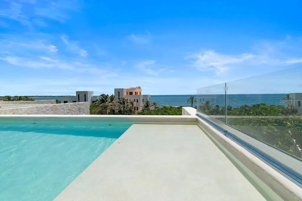 Akumal Secret Walk To Beach Pools With Ocean Views Apartment