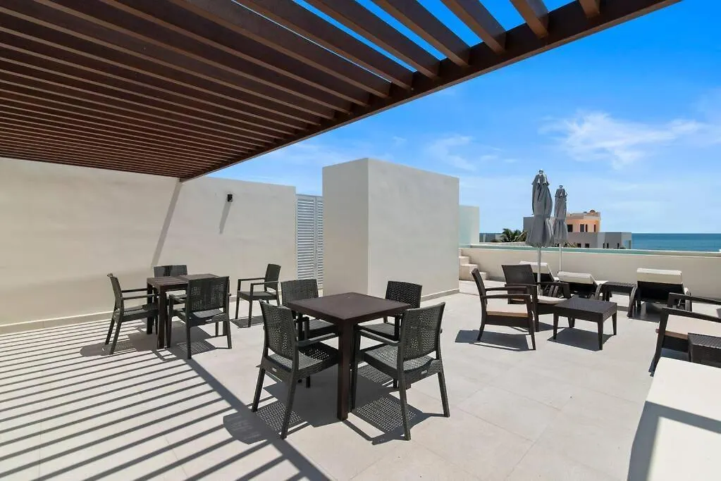 Apartment Akumal Secret Walk To Beach Pools With Ocean Views